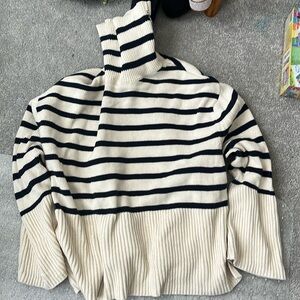 Gap Oversized Turtleneck Sweater